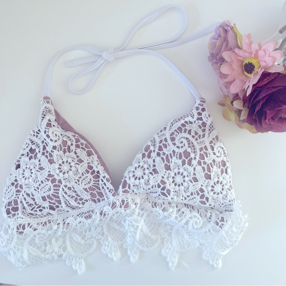 Brand new lace bikini top